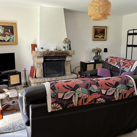 Gite Milin A Sizun Hebergement Confortable Pour 7 Pers エクステリア 写真