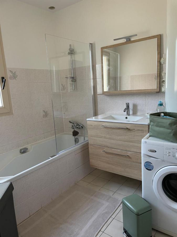 Gite Milin A Sizun Hebergement Confortable Pour 7 Pers エクステリア 写真