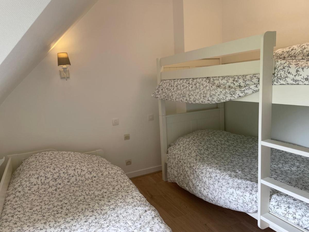 Gite Milin A Sizun Hebergement Confortable Pour 7 Pers エクステリア 写真