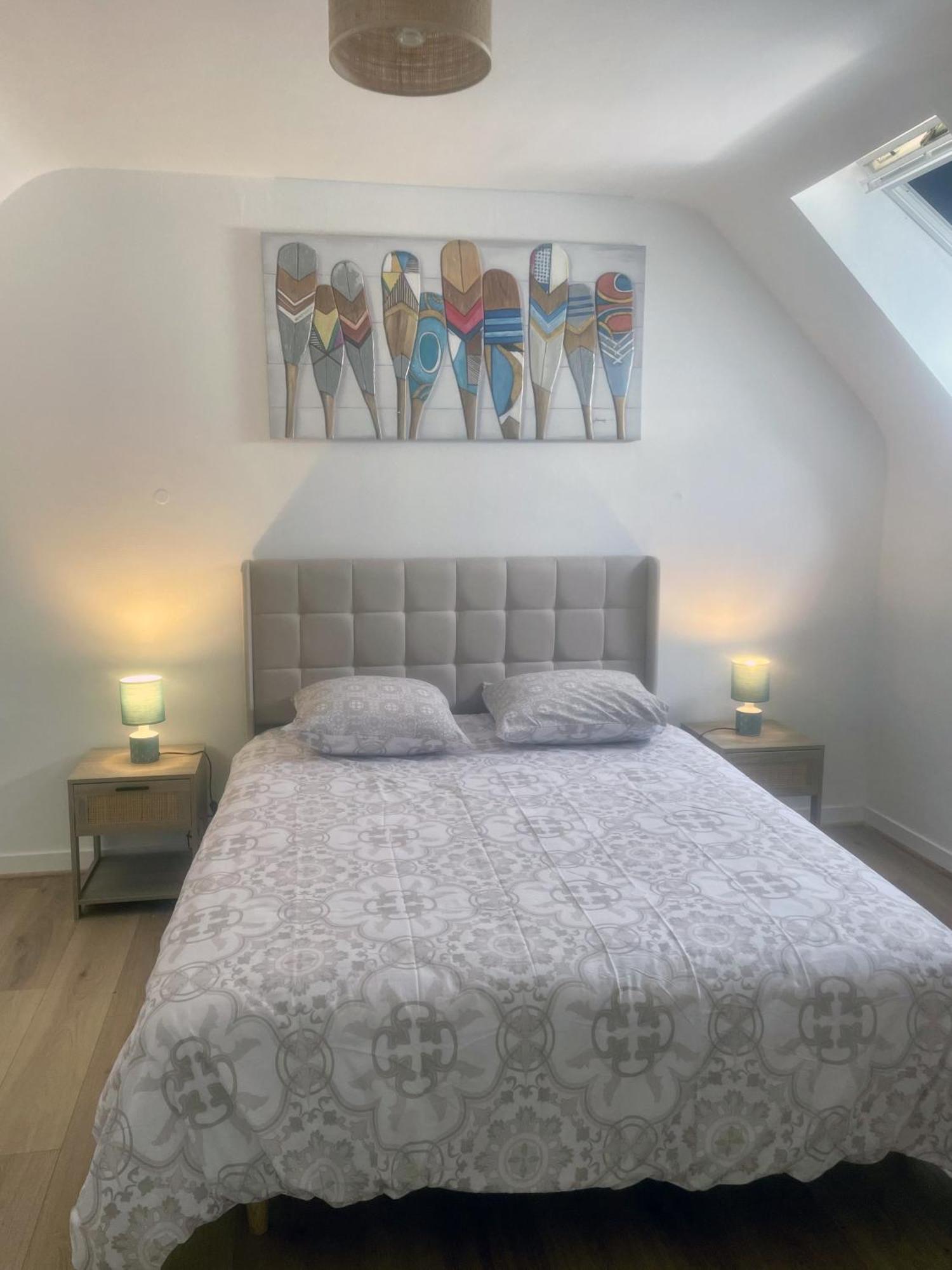 Gite Milin A Sizun Hebergement Confortable Pour 7 Pers エクステリア 写真