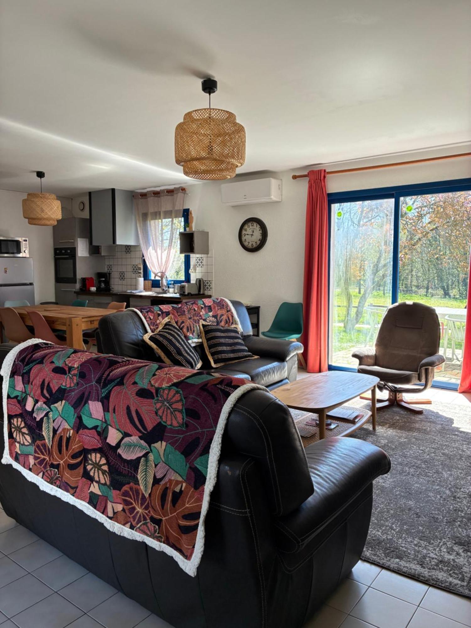 Gite Milin A Sizun Hebergement Confortable Pour 7 Pers エクステリア 写真